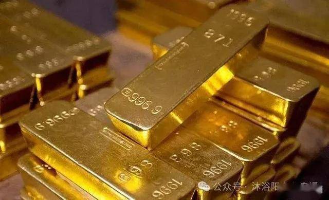 【3.13金价暴涨】黄金回收今日价672元/克!老凤祥周大福实时报价