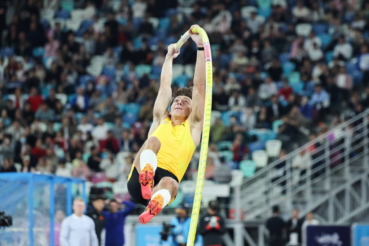 钻石联赛厦门站落幕，一个田径巨星们“神仙打架”的夜晚