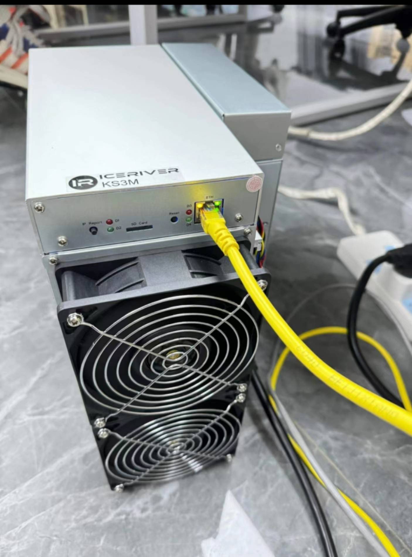 冰河挖矿机：数字货币挖矿领域的革新者