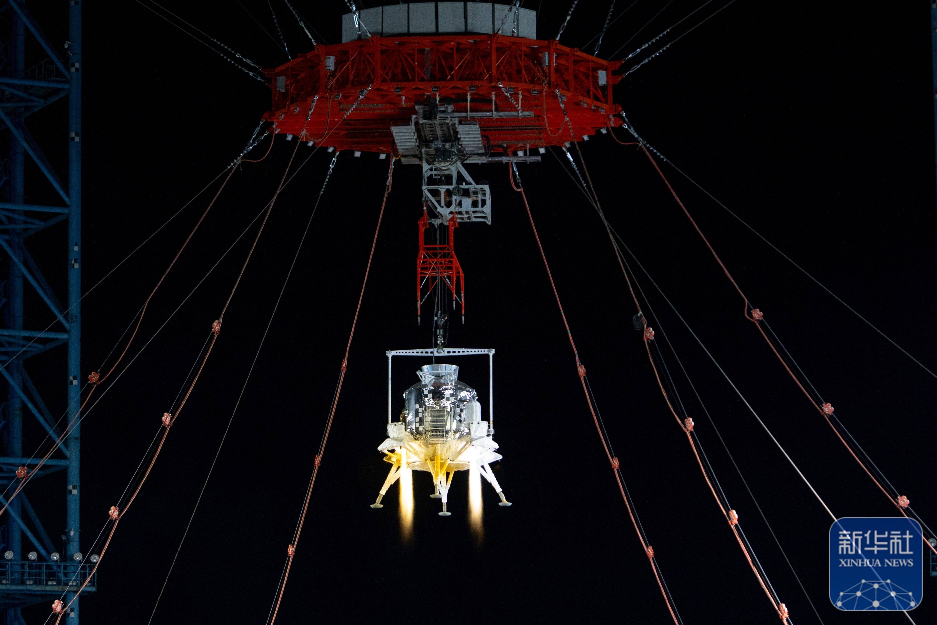 我国首次完成载人月球探测任务揽月月面着陆器着陆起飞综合验证试验