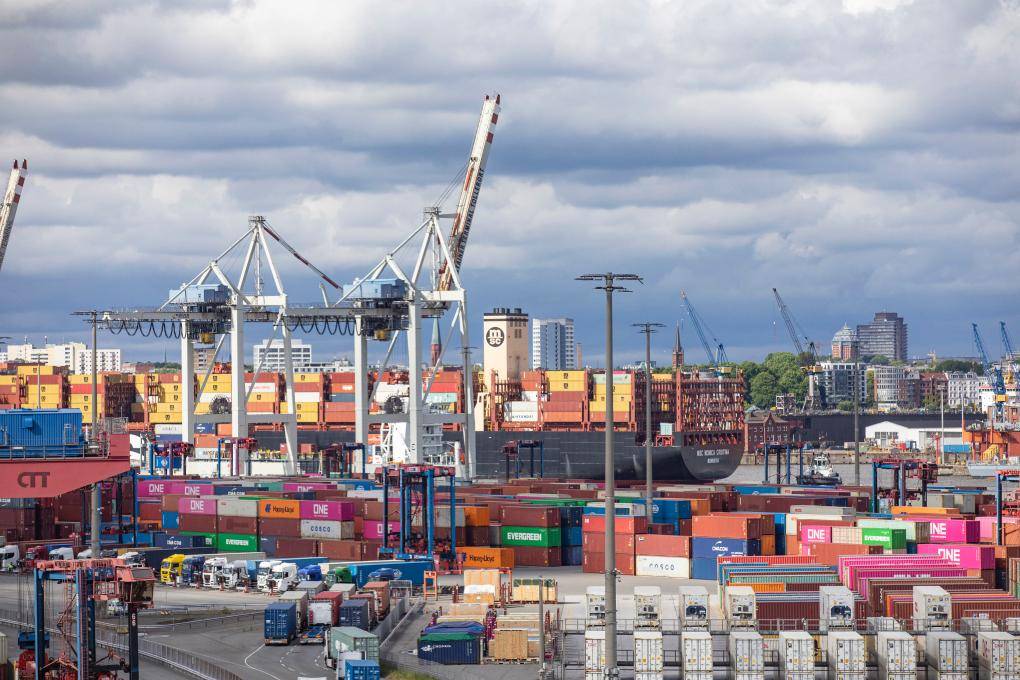 国际观察丨美“对等关税”生效 经济讹诈遭各国反对