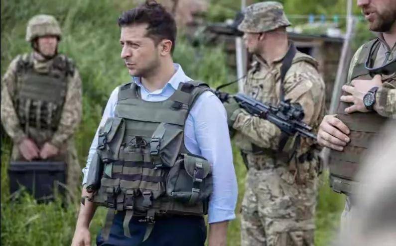 局势迅速升级!俄军首席参谋遭遇“斩首”?北约和欧盟各自表态,乌克兰首都遭到袭击