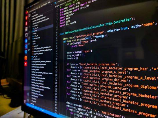 以名酒交易App为例，介绍北京App开发公司