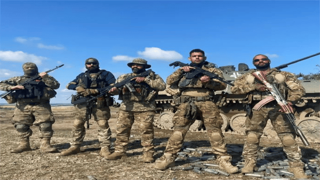 乌克兰麻烦大了！俄军不再仁慈，王牌部队上阵，誓要打崩红军城